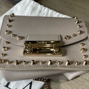 FURLA Metropolis in great condition. Authentic & pre-owned.